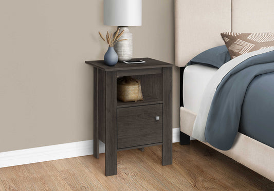Table d'appoint transitionnelle avec rangement et fini chêne brun