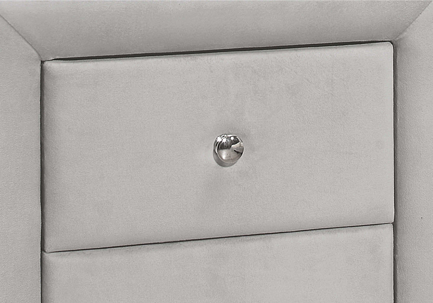 Table de chevet rembourrée avec deux tiroirs – Velours gris pâle