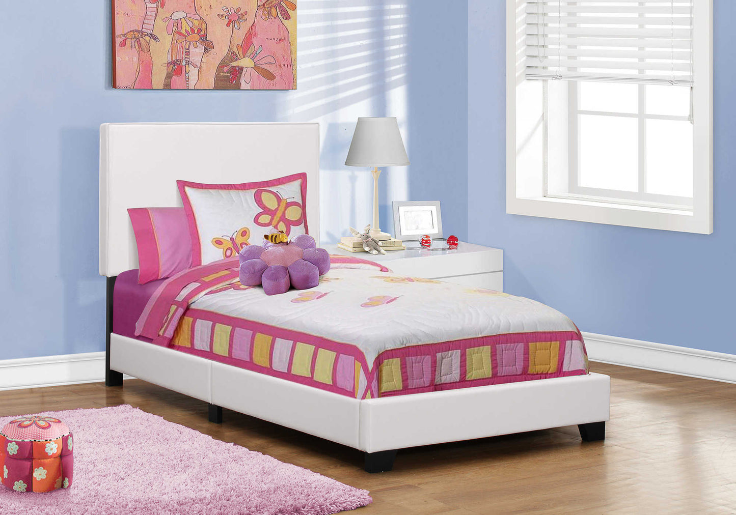 Lit simple rembourré – Similicuir blanc au design transitionnel